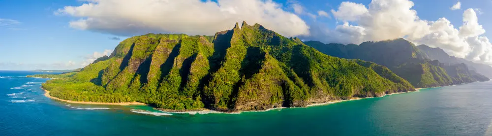 Hawaii.mountains.green